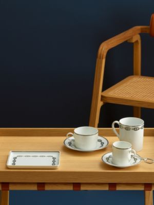 Chaine d'Ancre Platinum 브랙퍼스트 컵과 받침, 보기: 앞, front, 2개 중 3번째 보기