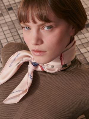 Nous Sommes Inseparables scarf 90, View: Worn, worn, view 2 of 3