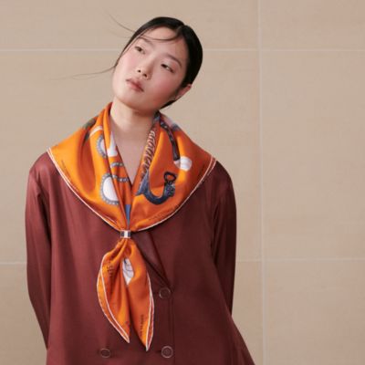 HERMES エルメス 荒っぽく LA PRESENTATION カレ90 レッド ピンク  
