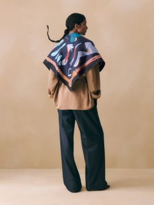 Selle en Eclats scarf 90, View: Worn, worn, view 3 of 4