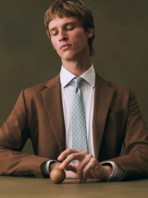 シルクツイルタイ ツイルビー 7&nbsp;cm 《頂上の休息》, イメージ: 着用例, worn, ビュー2の2