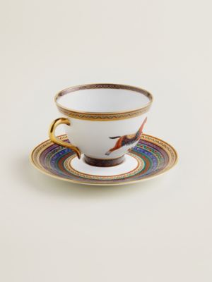4號“東方駿馬”茶杯與杯碟, 檢視: 正面, front, 檢視共3張圖片的第3張