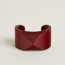 Medor Alu cuff bracelet, rouge sellier/lumière