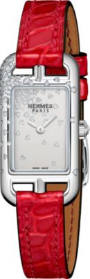 045247WW00_front_4?size=3000,