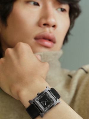腕時計 《Hウォッチ》 34 mm, イメージ: 着用例, worn, ビュー3の6