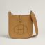Evelyne III 29 bag, biscuit