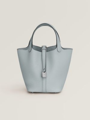 bleu pâle