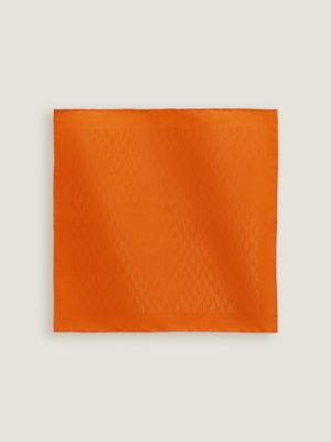 Faconnee Grand H pocket square 45