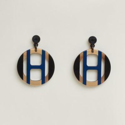 ピアス 《Hエキップ》 | Hermès - エルメス-公式サイト ピアス 《Hエキップ》 | Hermès - エルメス-公式サイト