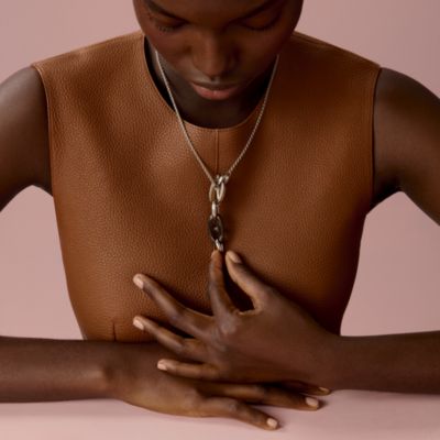 エルメス トレンディなデザイン メリーゴーランド ネックレス レディス, ファッションジュエリー, ネックレス&ペンダント | Hermès