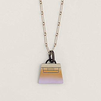 Amulette Equestre pendant, small model | Hermès USA