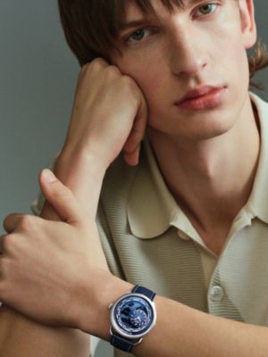 Arceau Le Temps Voyageur watch, 38&nbsp;mm, View: Worn, worn, view 3 of 4