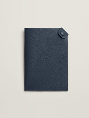 Tarmac passport holder