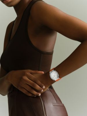 Hermes Cut 라지 모델 36mm 싱글 투어 워치 스트랩, 보기: 이미지: 제품 착용 이미지, worn, 3개 중 3번째 보기