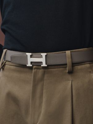 H belt buckle & Reversible leather strap 32&nbsp;mm, View: Worn, worn, view 3 of 4