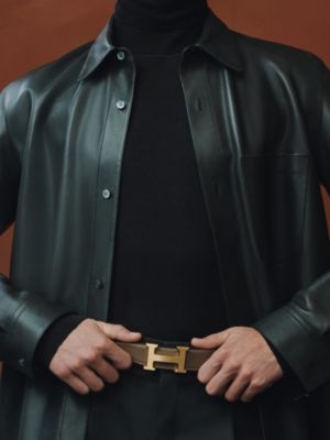 H belt buckle & Reversible leather strap 32&nbsp;mm, View: Worn, worn, view 3 of 4