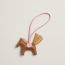 Rodeo PM charm, gold/paille/rose sakura