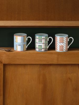 Caneca Hidden H n°2, Exibir: frente, front, visualizar 2 de 3