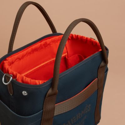 伝統に裏打ちされた乗馬と馬具の世界 | Hermès - エルメス-公式サイト