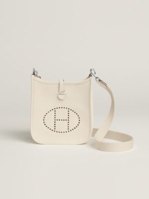 Evelyne 16 Amazone 백