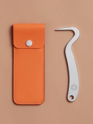 Hoof pick