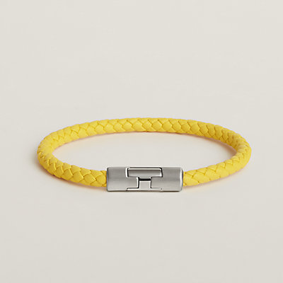 レザーブレスレット 《ビーアピ》 ドゥブルトゥール | Hermès レザーブレスレット 《ビーアピ》 ドゥブルトゥール | Hermès