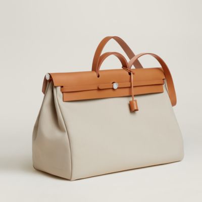 スタイリッシュ★【HERMES】Herbag Zip Cabine バッグ♪ HERMES BAG 101: HERBAG ZIP REVIEW | BETTER THAN HERMES KELLY