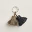 Carmen Uno-Dos key ring, beige marfa/noir