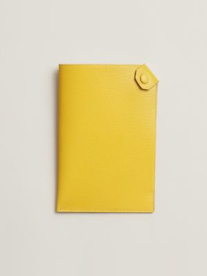 Tarmac passport holder