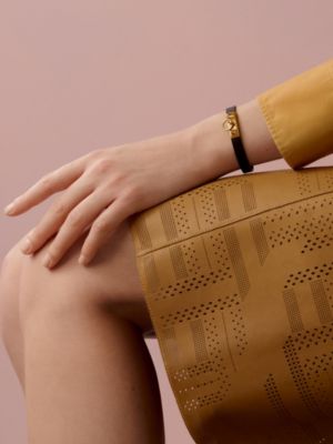 レザーブレスレット 《ミニ・リヴァル》, イメージ: 着用例, worn, ビュー2の3