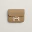 Constance Slim bicolor wallet, poussière/moka