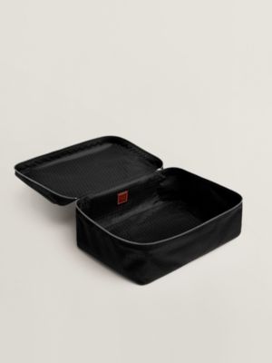 トラベルアクセサリーとポーチ | Hermès - エルメス-公式サイト