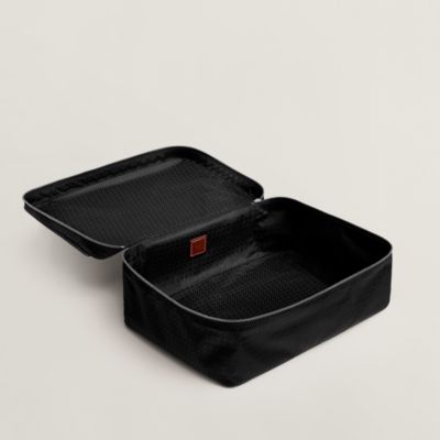 ブラック - トラベルアクセサリーとポーチ | Hermès - エルメス-公式サイト