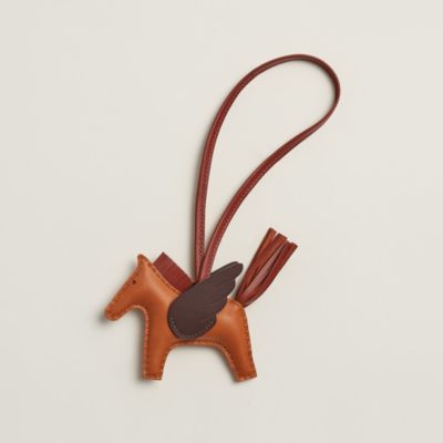 チャーム 《ロデオ》 PM ペガサス | Hermès - エルメス-公式サイト
