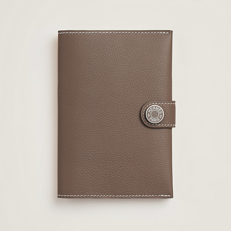 パスポートケース 《R.M.S》 | Hermès - エルメス-公式サイト パスポートケース 《R.M.S》 | Hermès - エルメス-公式サイト