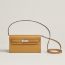 Kelly Classique To Go wallet, biscuit