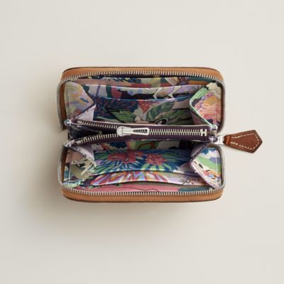 フランス発 HERMES ウォレット Silk'In Compact エトゥープ/DHL Silk'In Compact wallet | Hermès Hong Kong SAR