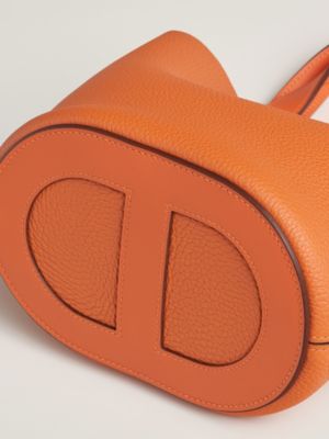 Hermès In-the-Loop 18 bag, View: front, front, view 6 of 6