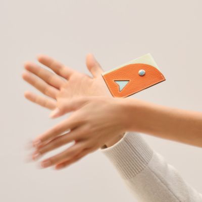 【HERMES】Poisson card holder HERMES Poisson Card Holder Mysore goatskin Bleu Navy & Bleu