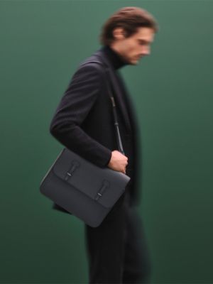 Hermès Messenger 57 bag, View: Worn, worn, view 5 of 5