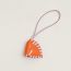Cheval Tresse charm, feu/guimauve