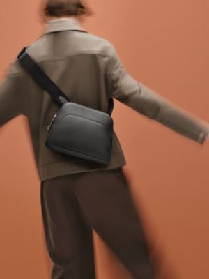 Bolide Messenger bag, View: Worn, worn, view 5 of 5