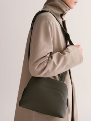 Bolide Messenger bag, View: Worn, worn, view 3 of 7