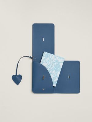 Couverture de carnet Secret, Vue: vue du dessus, above, vue 2 sur 2