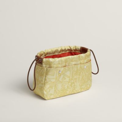 Pilo pouch | Hermès Hong Kong SAR