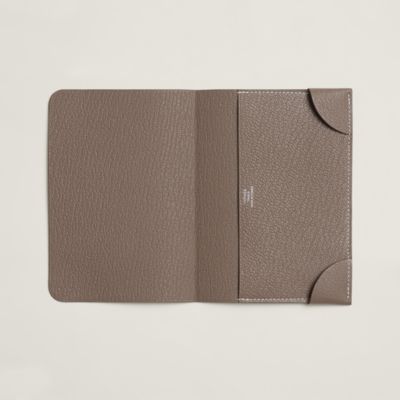 087356CA18_above_wm_6?size=