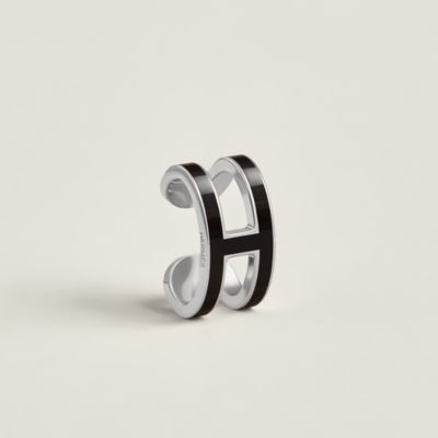ピアス 《ミニ・マイヨン》 - ブラック | Hermès - エルメス-公式サイト