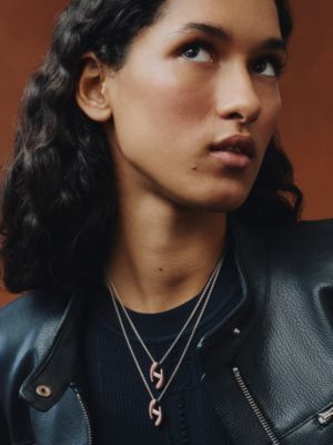 Chaine d'H necklace, small model, View: Worn, worn, view 2 of 3