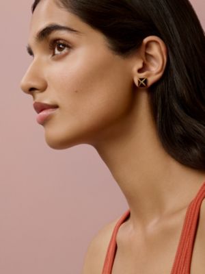 Medor earrings, small model, View: Worn, worn, view 2 of 2