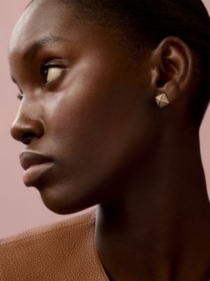 Boucles d'oreilles Médor, petit modèle, Vue: Vue portée, worn, vue 2 sur 2